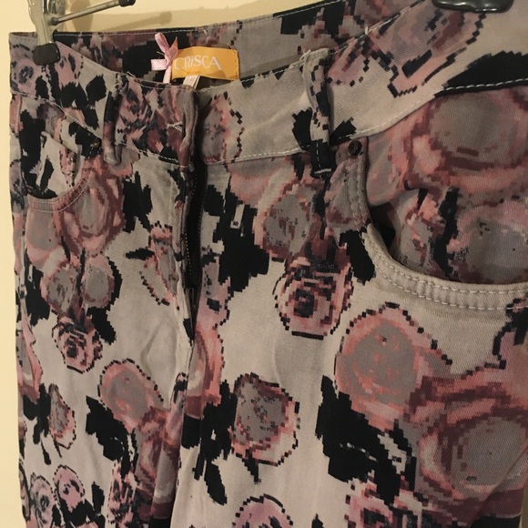 Dusty Pink Floral Skinny Jeggings - Picture 2 of 4